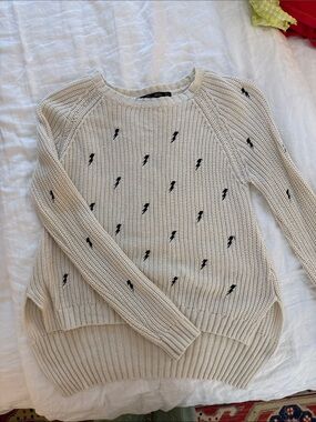 Crewneck Cream Knit Sweater with Black Lightning